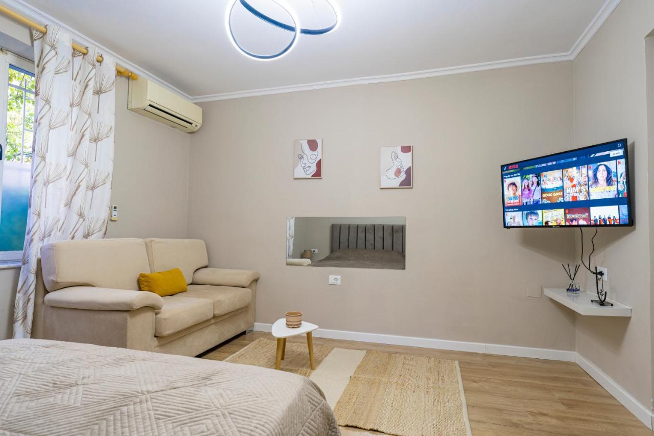 New Bazaar Cane Apartment 2 Tirana Exteriör bild
